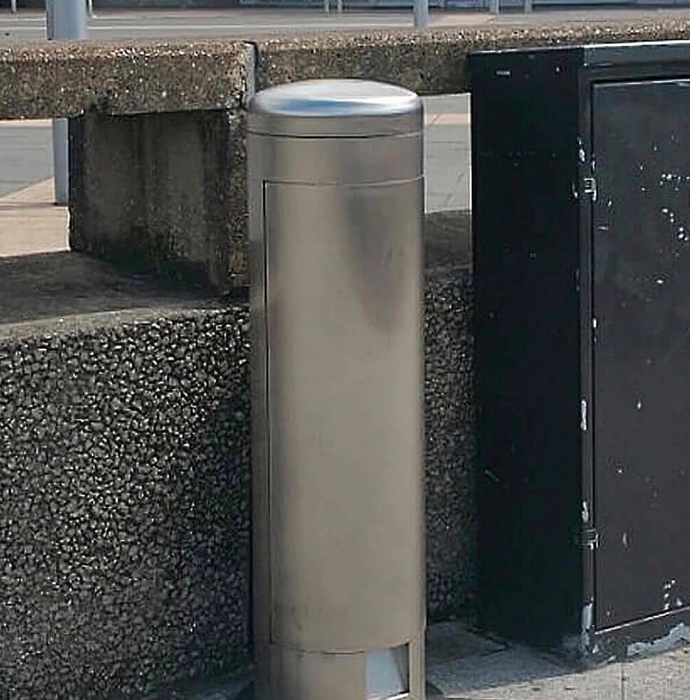 Pop Up Power Supplies Power Bollards